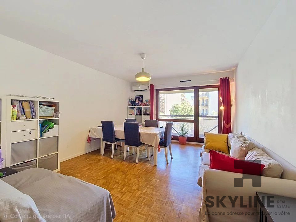 Spacieux T4 de 95 M² au coeur de Castellane 6ème