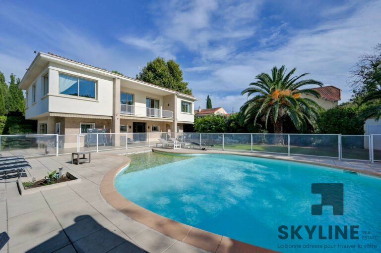 Villa d’exception avec piscine – Quartier Michelet, Marseille 9e