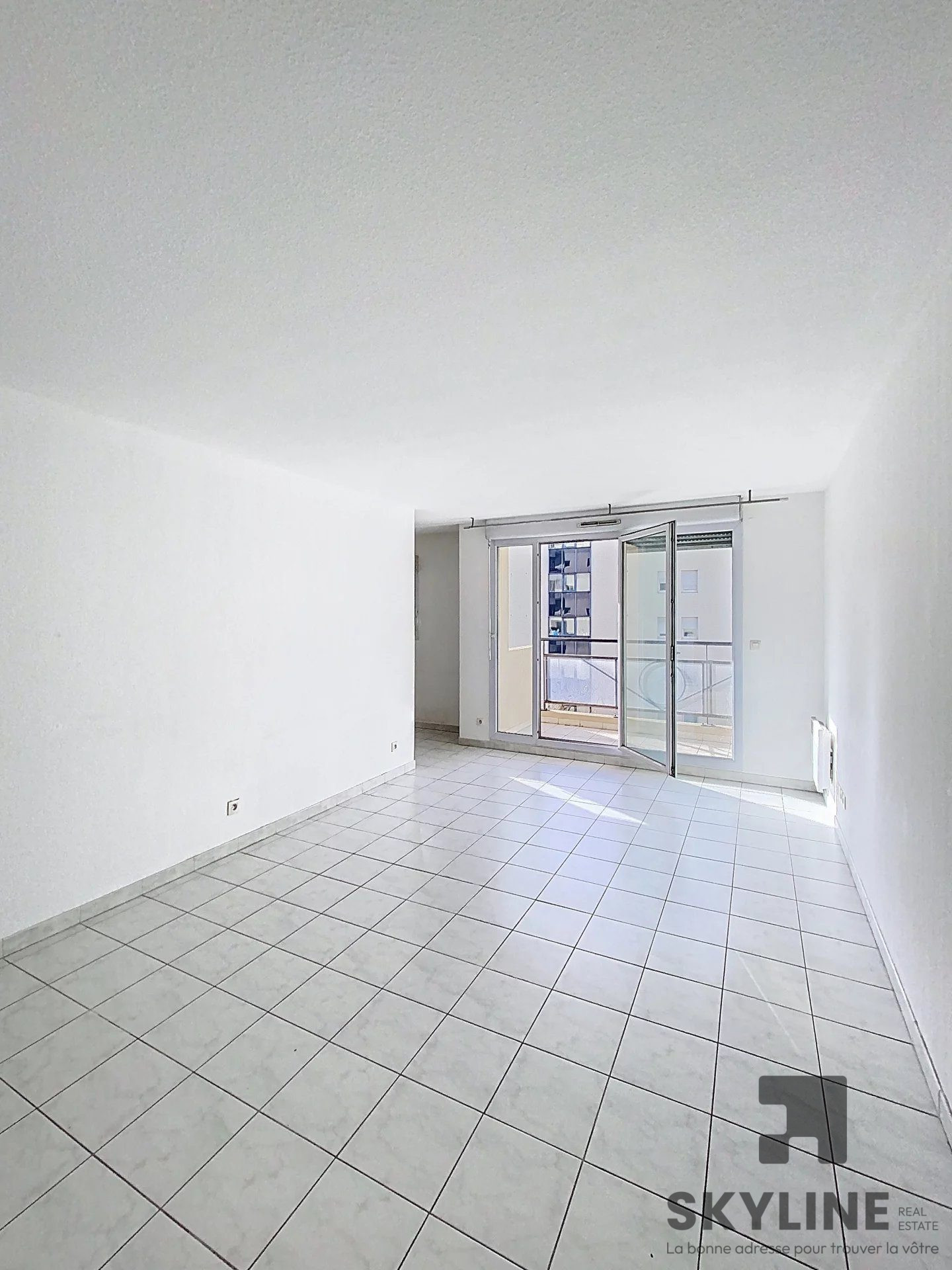 Type 2 de 35, 86 m² avec balcon