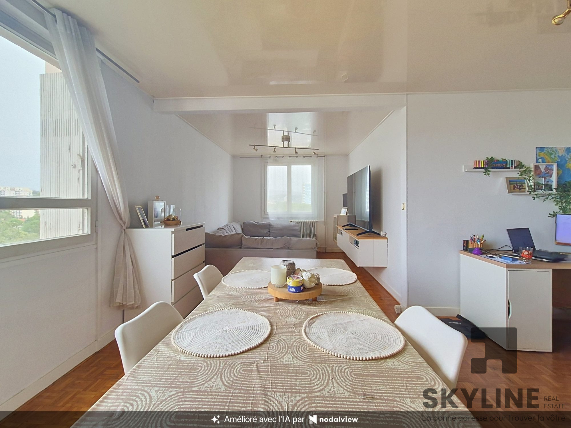 T3/4 de 82 m² avec piscine dans résidence sécurisée – Marseille 10ᵉ